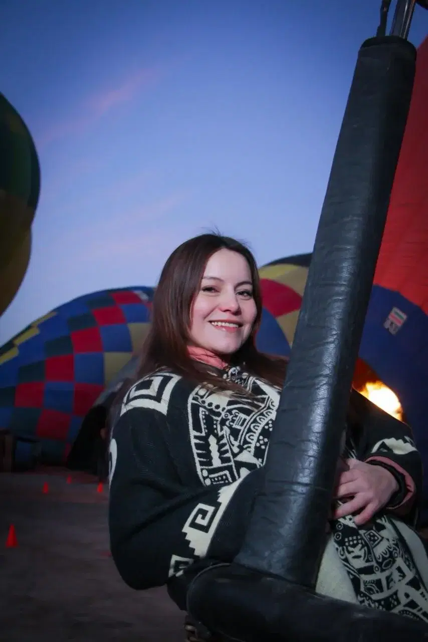 De las Alturas a la Cueva: Globo + Desayuno Tradicional - Imagen 1